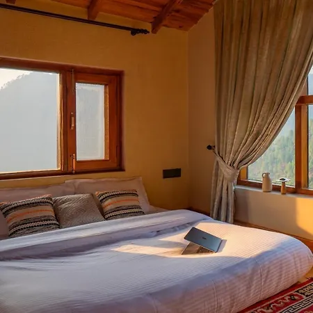 Zostel Homes Ramgarh, Nainital Exterior photo