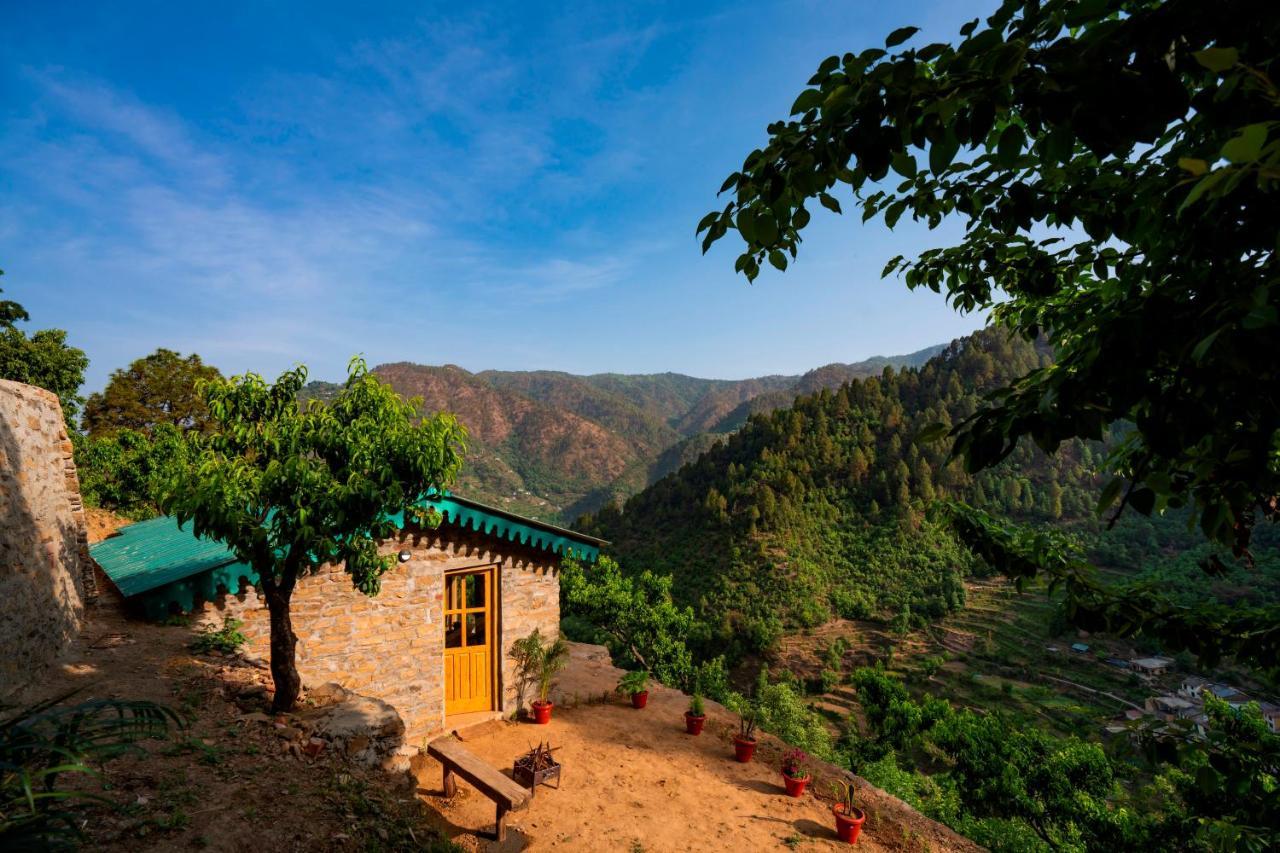 Homestay Zostel Homes Ramgarh, Nainital